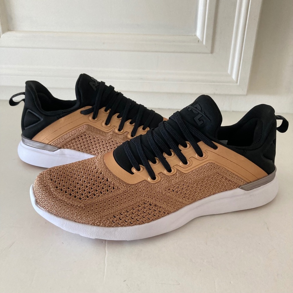 APL Techloom Tracer Bronze Sneakers Sz 8.5